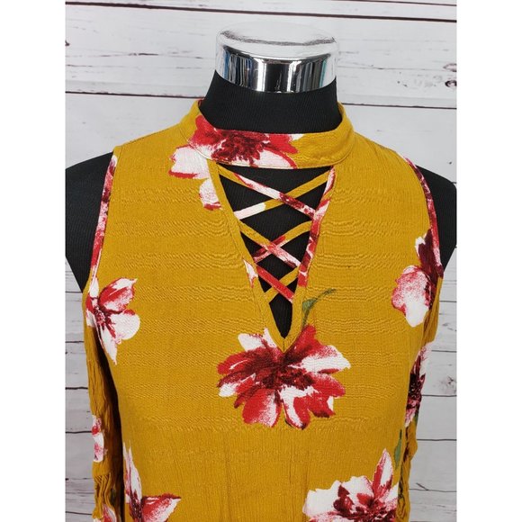 Andree By Unit small Mustard‎ Floral crisscross cold shoulder Dress - Picture 7 of 12
